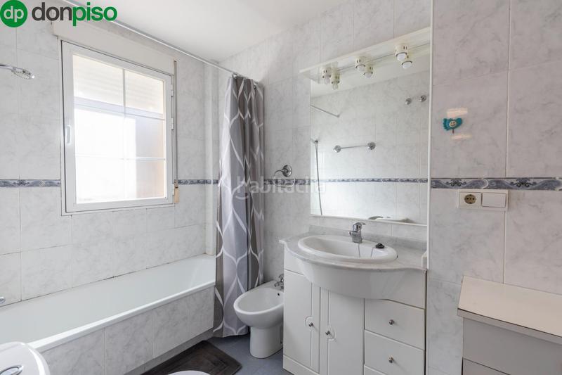 Foto 908b111b-24f8-4287-b65a-c0f5e3637a07. Casa adossada amb calefacció aparcament a Cájar