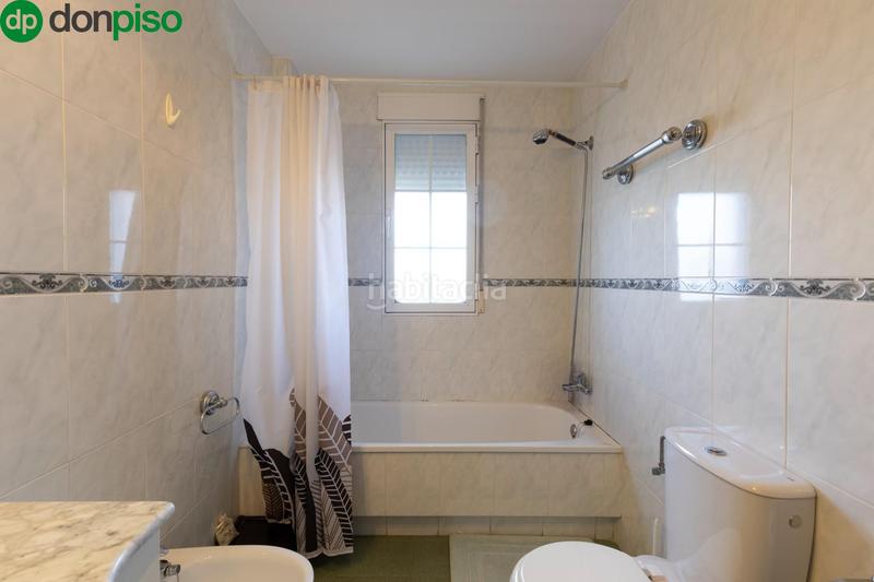 Foto 9a15fd11-01cf-4500-a1cc-9d53f49c696b. Casa adossada amb calefacció aparcament a Cájar