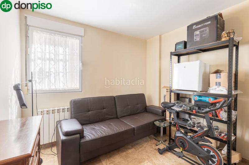 Foto a884d34d-f640-4308-9878-59630f4dad1e. Casa adossada amb calefacció aparcament a Cájar