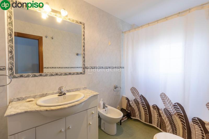 Foto ba399a6c-5d95-432b-97ae-b9fadb82e7b2. Casa adossada amb calefacció aparcament a Cájar