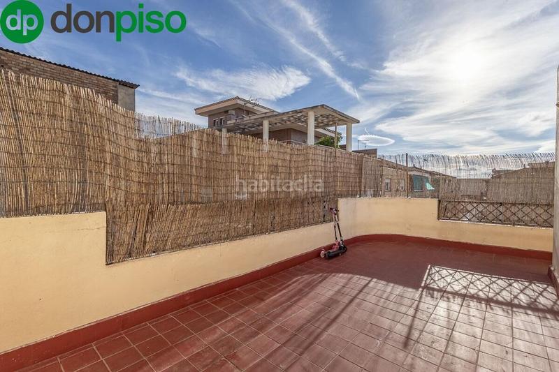 Foto 67951891-0952-4e1e-8e2f-1256ab6830d7. Dachwohnung in calle chorrillo in Maracena