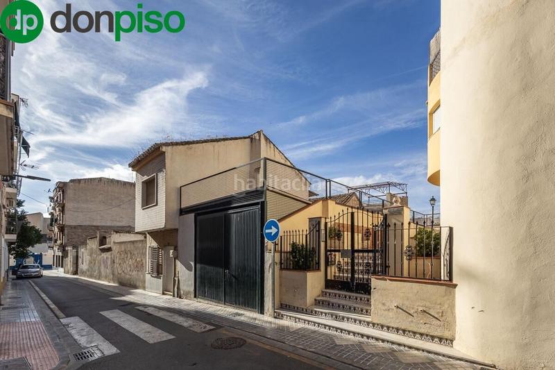 Foto e8f957ab-1216-4f19-939a-87729c89d878. Dachwohnung in calle chorrillo in Maracena