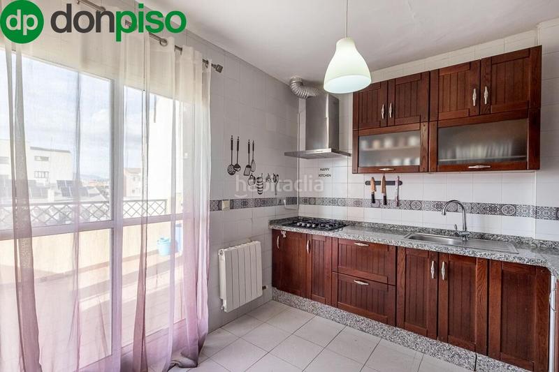 Foto ff672dc3-b23a-4c68-bb73-a6722f60ceaf. Dachwohnung in calle chorrillo in Maracena