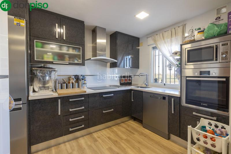 Foto d07575f4-9f6b-49b7-bc87-9f74767a280b. Casa adossada a apolo(am) 4 a Ambroz Vegas del Genil