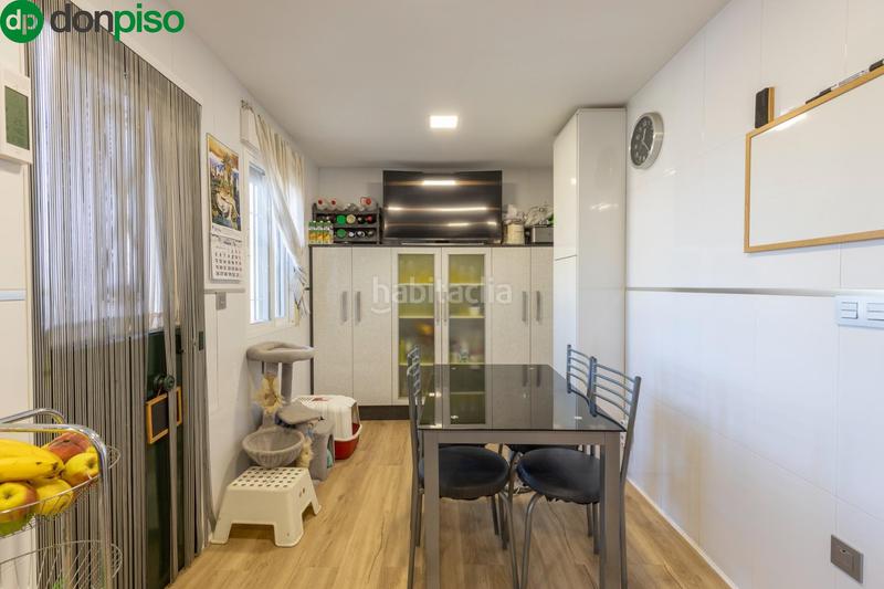 Foto dd88307d-eef6-48af-b0d8-14afbc6e921f. Casa adossada a apolo(am) 4 a Ambroz Vegas del Genil