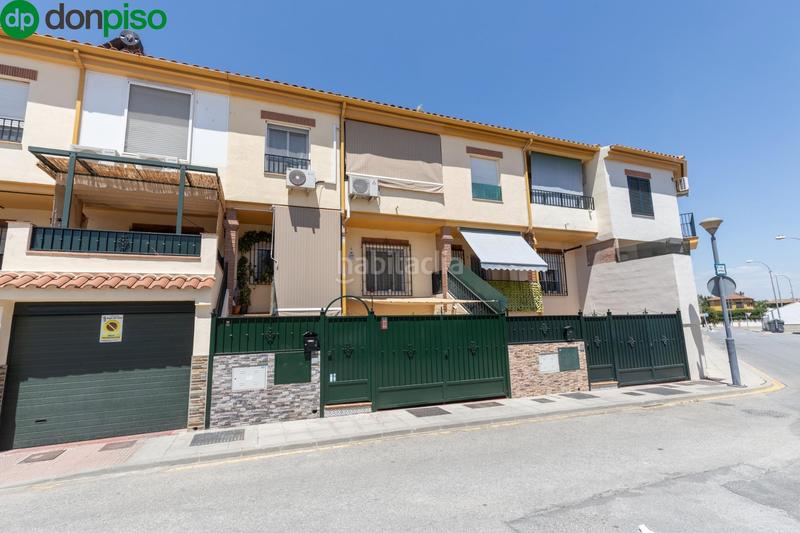 Foto f0ce0fcb-2d54-47fa-98bd-c14b28a5e458. Casa adossada a apolo(am) 4 a Ambroz Vegas del Genil