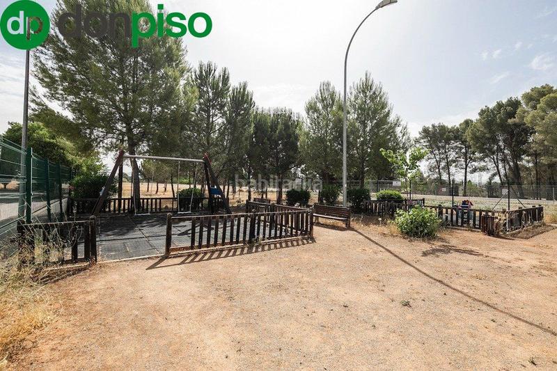 Foto 8db055aa-e36f-4df7-8acd-d9aa6a8f739f. Terreno residencial en avenida madrid (llanos silva) 13 solar en llanos de silva en Atarfe