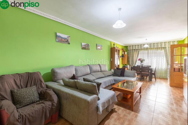 Foto d2d64d49-4f43-4578-96ec-f13ccaad326b. Maison jumelée dans calle de goya 6 dans Poniente Armilla