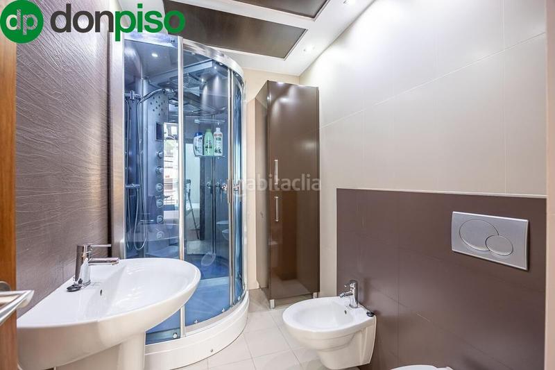 Foto 0b684fda-ddb1-4403-80d7-28030c9c85ee. Flat with heating in San Matías - Realejo Granada