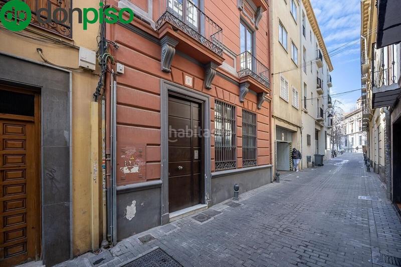 Foto 15fbf81a-37cb-4a41-ab3e-171c9da2a743. Flat with heating in San Matías - Realejo Granada