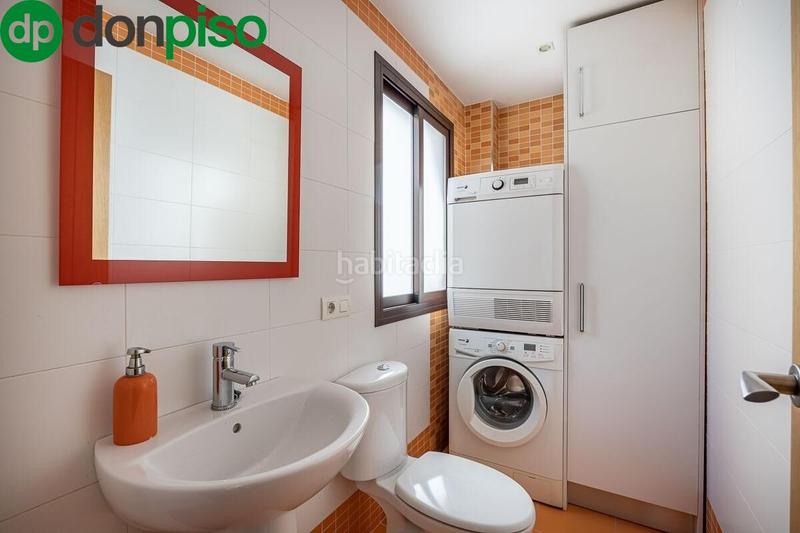 Foto 2474d6c0-ea48-45e5-9f3e-9478ef2920e4. Flat with heating in San Matías - Realejo Granada