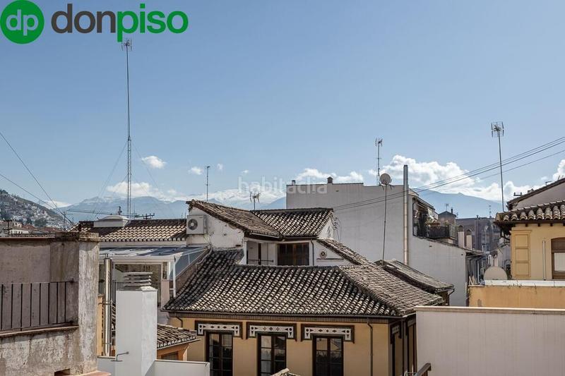 Foto bc1cf8d9-3be5-4d03-ba6e-87230fba4193. Flat with heating in San Matías - Realejo Granada