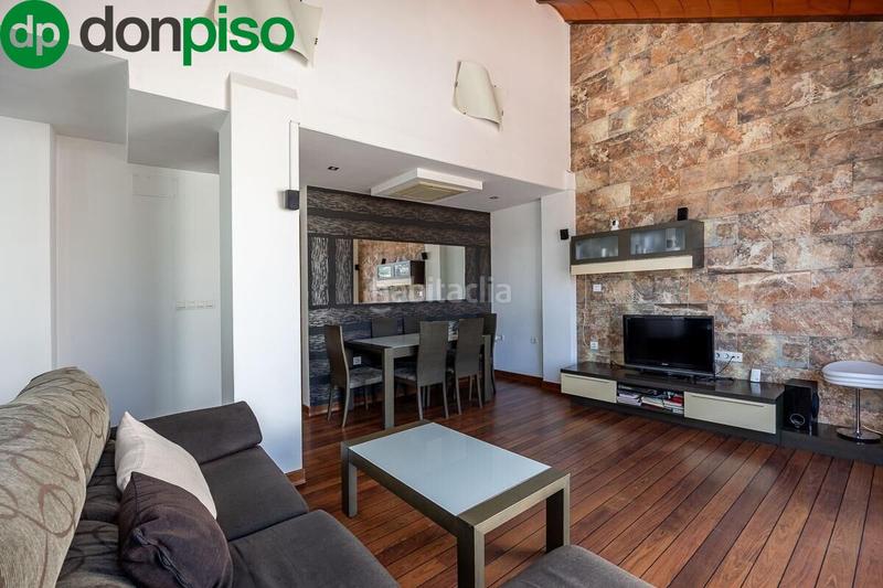 Foto f4017371-fb79-44c4-a579-7d50a017d89d. Flat with heating in San Matías - Realejo Granada