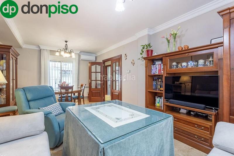 Foto 3e839cbc-f4ef-4b6f-a8c7-670d04f5e6b9. Casa adossada amb calefacció aparcament a Angustias - Chana - Encina Granada