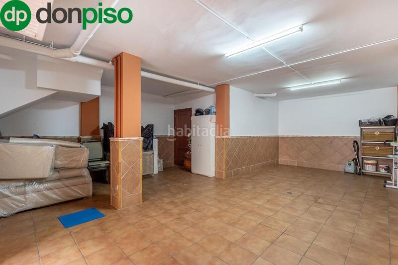 Foto 749d55e3-6e3c-4d76-aae3-87ff96215357. Casa adossada amb calefacció aparcament a Angustias - Chana - Encina Granada