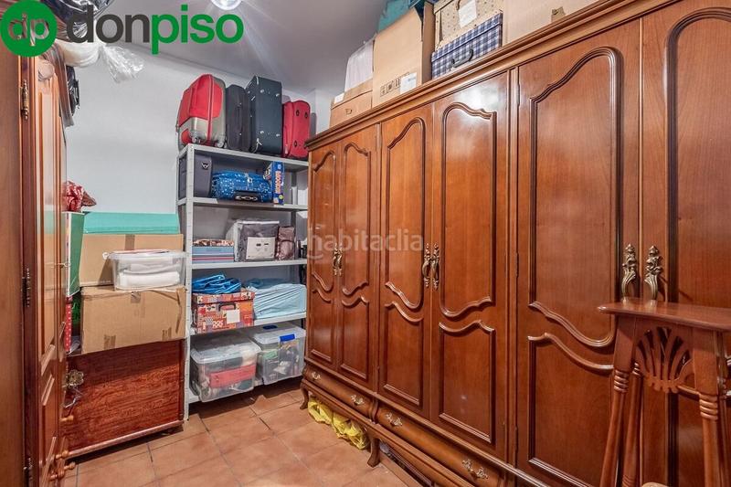 Foto 8ec169bd-a9ff-4d75-bd82-e8c749fb94a9. Casa adossada amb calefacció aparcament a Angustias - Chana - Encina Granada