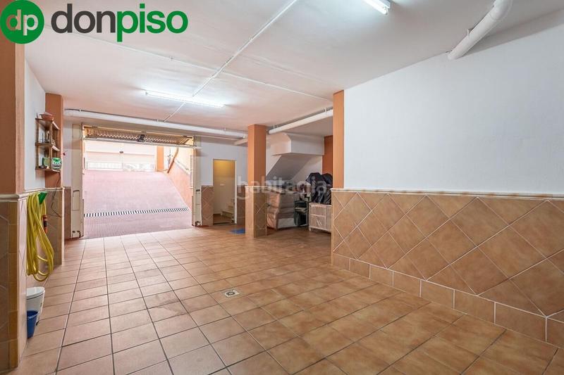 Foto 9cff2863-bc29-4972-8b76-944872b2ae17. Casa adossada amb calefacció aparcament a Angustias - Chana - Encina Granada