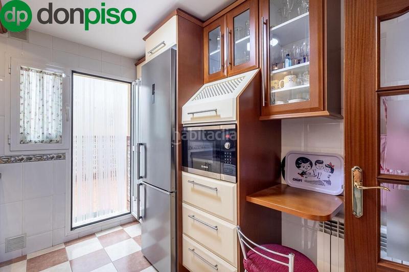 Foto b45f2bed-ee96-4720-88c9-9aeb4b1c2e6a. Casa adossada amb calefacció aparcament a Angustias - Chana - Encina Granada