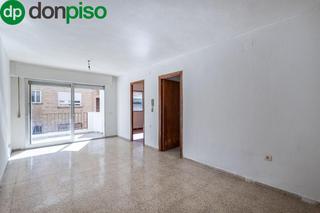 Piso en Calle el guerra 10. Piso con mucha luz y gran potencial en calle el guerra. segunda