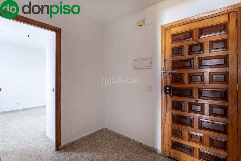 Foto d20c8dfa-5e34-4637-adf3-5f41a201ddc3. Appartamento in calle el guerra 10 in La Cruz Granada