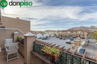 Appartement  Calle mejorana 4. Piso en el edificio diamante, en atarfe