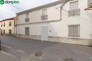 Casa  Calle de la iglesia 20. Casa para reformar en el corazón de gójar  junto al ayuntamiento