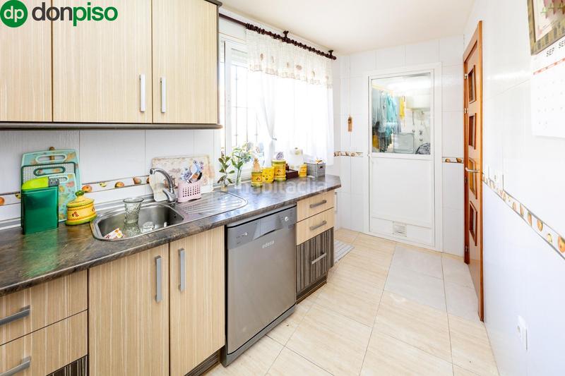 Foto 6935ae98-d81f-469a-a9e0-a054f5c4b56e. Planta baixa a calle tarifa (hi) 16 a Híjar Gabias (Las)