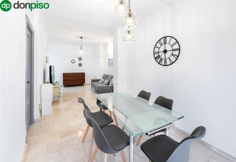 Foto bde44268-958e-4993-a199-823337dea4c1. Etagenwohnung in Fígares Granada