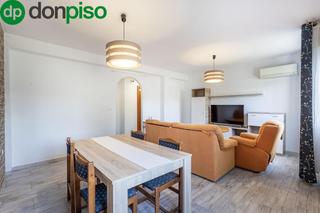 Pis  Calle javier de burgos. Piso a la venta en granada