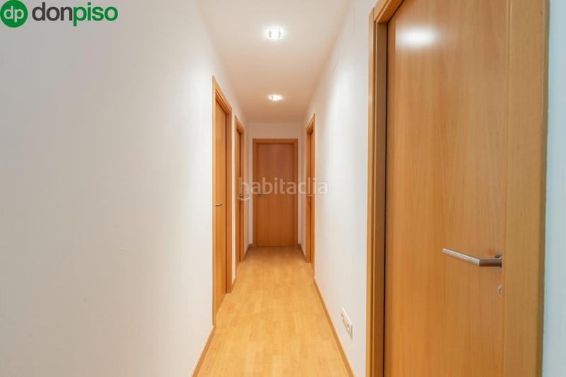 Foto 203f36a8-a30f-41fc-97ff-8b03344a712a. Pis a calle jarnique 16 a Carretera de Granada-La Alcazaba Alhendín