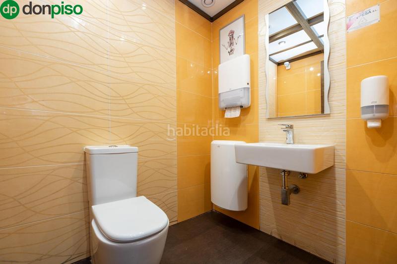 Foto 85ae18dd-7e84-4caa-ae28-00f76433d970. Business premise in Camino de Ronda Granada