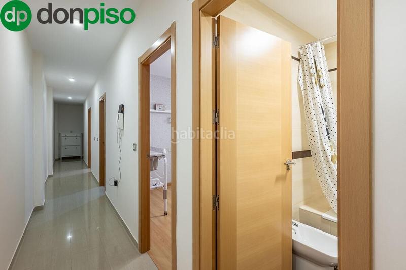 Foto f6aca4f7-e760-4874-83c7-878dbde979ca. Appartamento in calle de pablo iglesias 13 in Padul