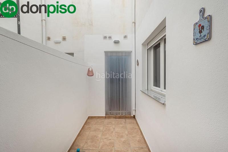 Foto f9178b4b-9023-4b84-b36b-d94c9cd16559. Appartamento in calle de pablo iglesias 13 in Padul