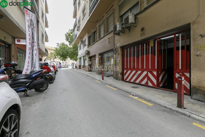 Foto 84c5ea39-ec41-4db4-8453-80b1dfa549b8. Parking voiture dans San Ildefonso Granada