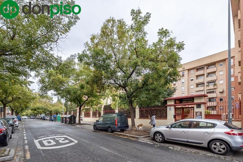 Foto c05e9c3b-15d5-4f64-b94e-384e3d745f6c. Etagenwohnung mit heizung parking in Joaquina Eguaras Granada