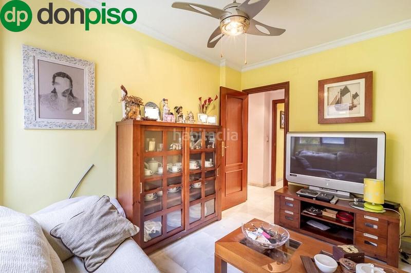 Foto d4805e29-4b18-46d3-bf01-fb11d7451ef7. Etagenwohnung mit heizung parking in Joaquina Eguaras Granada