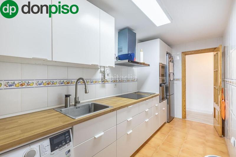 Foto 8d365e5d-e9b9-4ad1-b96c-5ac8c92096cc. Pis amb aparcament piscina a Aljomahima - Ermita Gabias (Las)