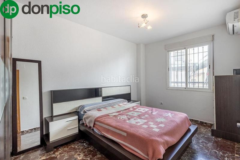 Foto cf3953bd-0812-4064-ae4a-b3aad0fbd987. Appartamento in calle campanario 13 in Cájar