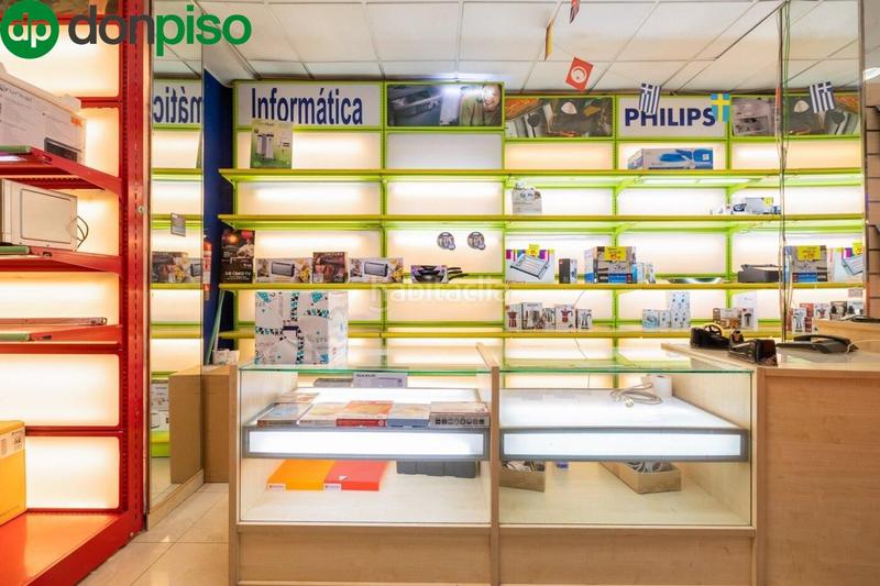 Foto 86113717-00d0-48e1-8c80-d4af4882a6bc. Locale commerciale in Camino de Ronda Granada