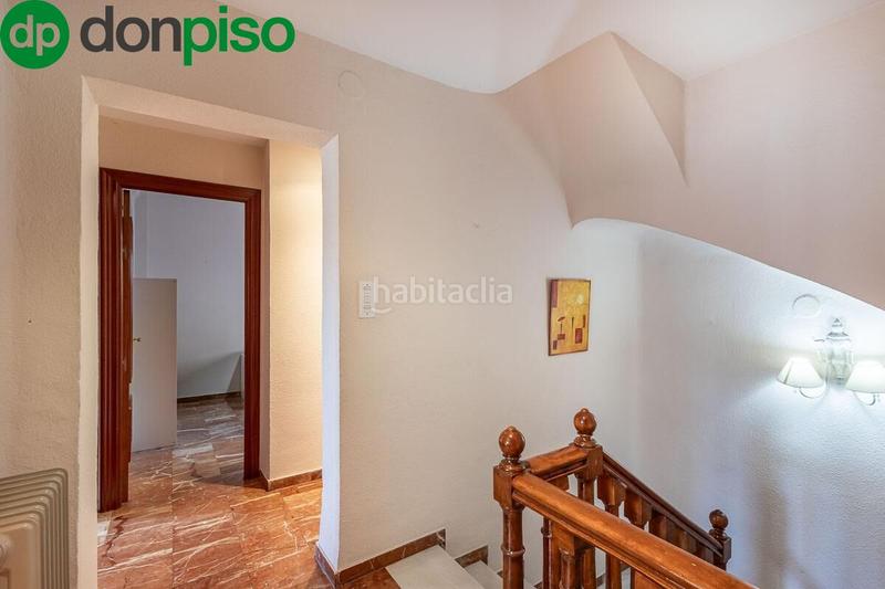 Foto 5c4a04d9-4b23-494c-9001-c1968113046c. Casa adossada amb calefacció a San Francisco Javier Granada