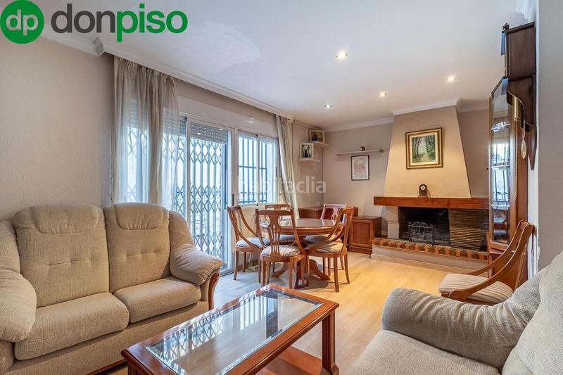 Foto a362d501-1071-4432-97f8-e8a893737881. Casa adossada amb calefacció a San Francisco Javier Granada