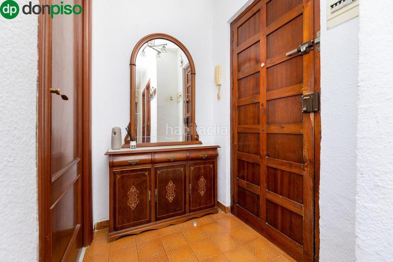Foto b2f3b129-5d21-4143-99ac-c08f1be0b5e3. Flat in Barrio de Zaidín Granada