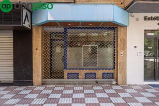 Local commercial à Calle Calle Reina Mora, 3