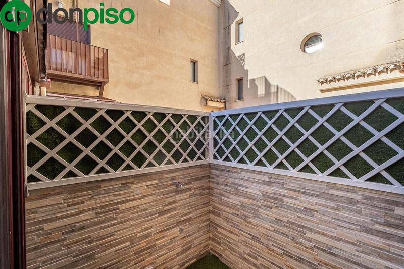 Foto 2433bf67-26c3-469c-9ff2-d5dc53bf14c2. Flat with heating parking pool in San Antón Armilla