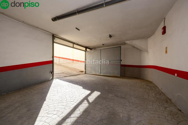 Foto 2a92e3cc-378d-4fe8-93a9-dcbbaed5baf0. Flat in calle estac tranvias 22 in Residencial Triana - Barrio Alto Gabias (Las)