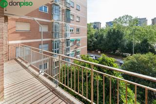 Piso en Calle calle de luz casanova, 7 7. Oportunidad única en calle luz casanova, se entrega íntegramente