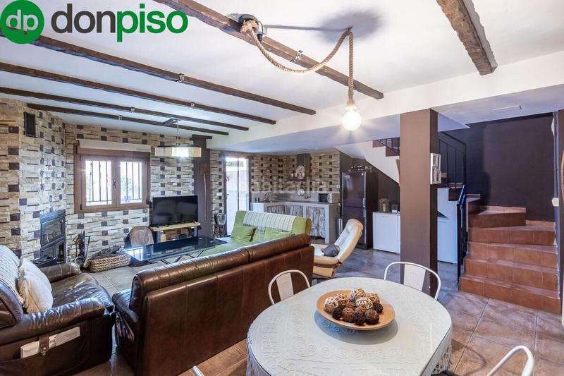 Foto 72b55e8c-3def-4e9b-838e-1f37f274e229. Casa con riscaldamento parcheggio piscina in Ambroz Vegas del Genil