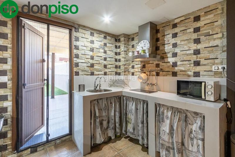 Foto 82f57f3a-a6a2-4594-a31e-d2cd2a326a76. Casa con riscaldamento parcheggio piscina in Ambroz Vegas del Genil