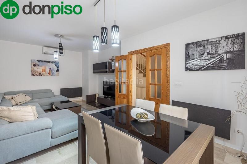 Foto 9fd51072-6f37-4b92-bb9c-a2c9fa8ec132. Casa con riscaldamento parcheggio piscina in Ambroz Vegas del Genil