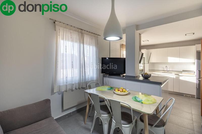 Foto f7b9a7bb-73bf-4ddc-8433-1f47e0516ade. Casa con riscaldamento parcheggio piscina in Ambroz Vegas del Genil